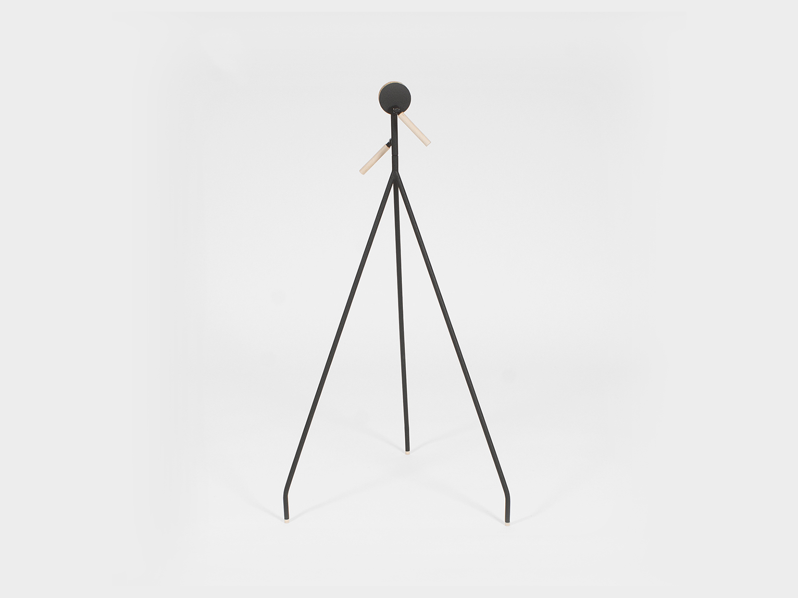 Trépied_Noire_001